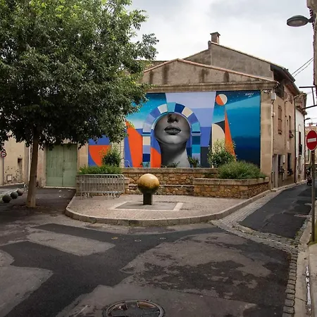 Place Danton Centre Apartment Serignan